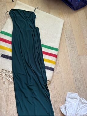 Sleek Dark Green Midi Slip Dress with Spaghetti Straps
